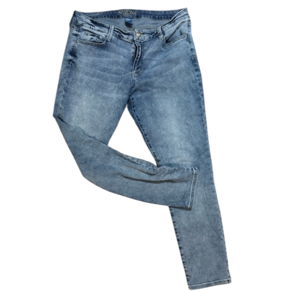 Arizona Jean Company Blue Skinny Jeans size 17
